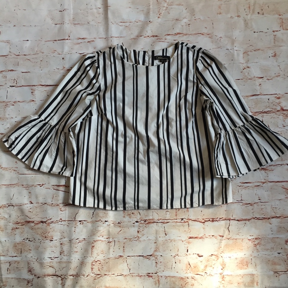Dalia Striped Blouse with Flared Sleeves Size Med
